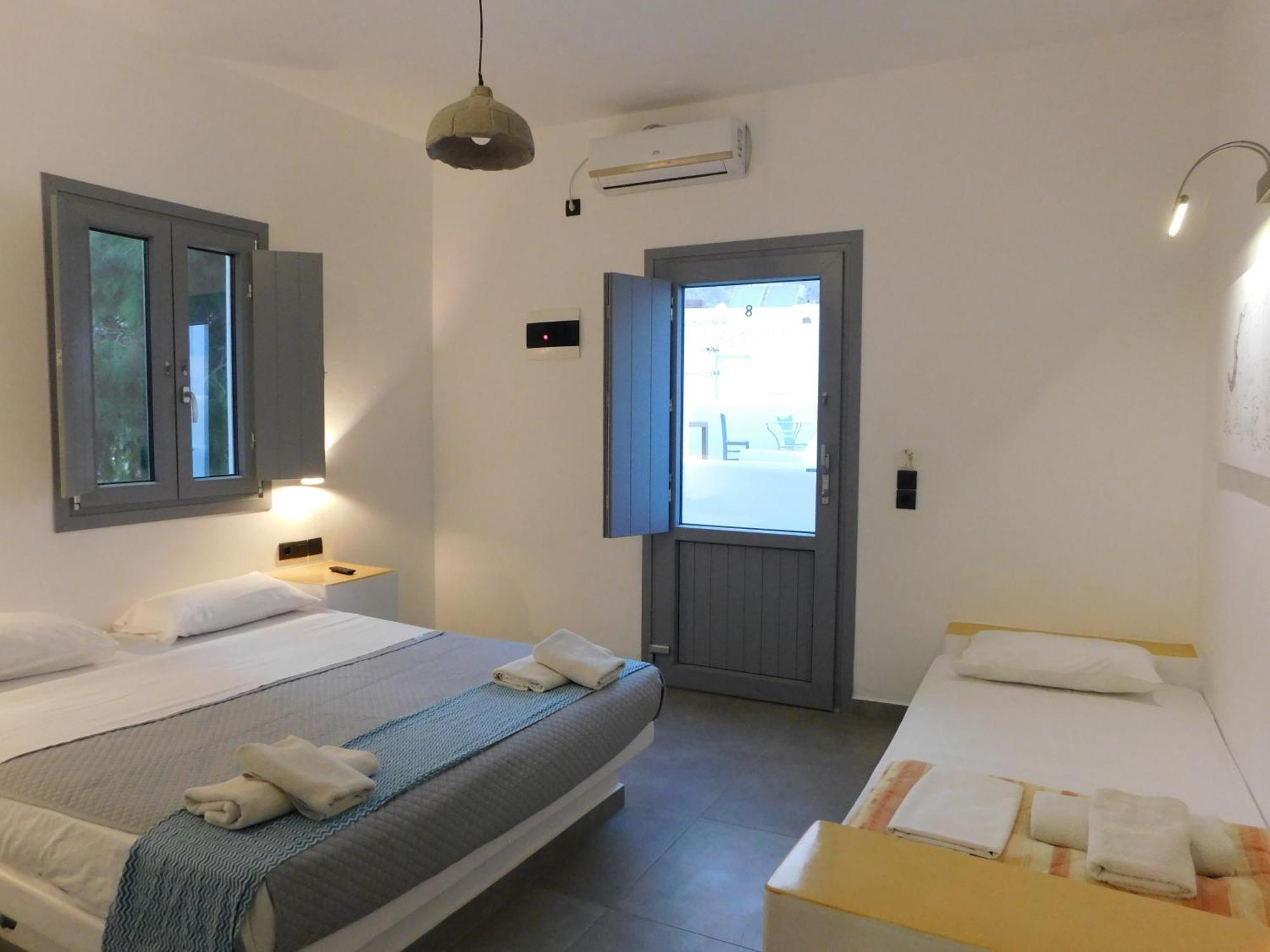 Perissa Centrale Rooms מראה חיצוני תמונה