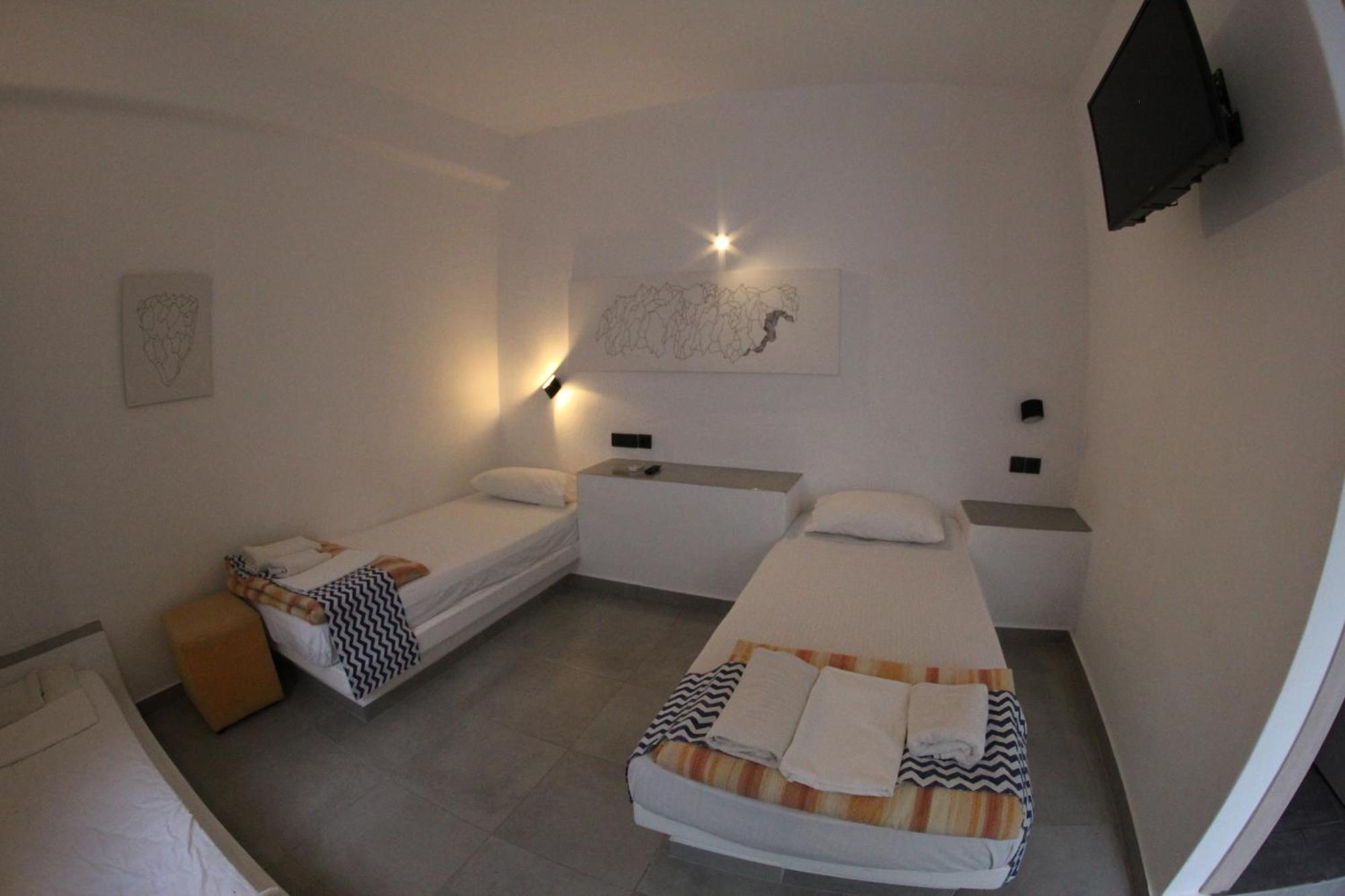 Perissa Centrale Rooms מראה חיצוני תמונה